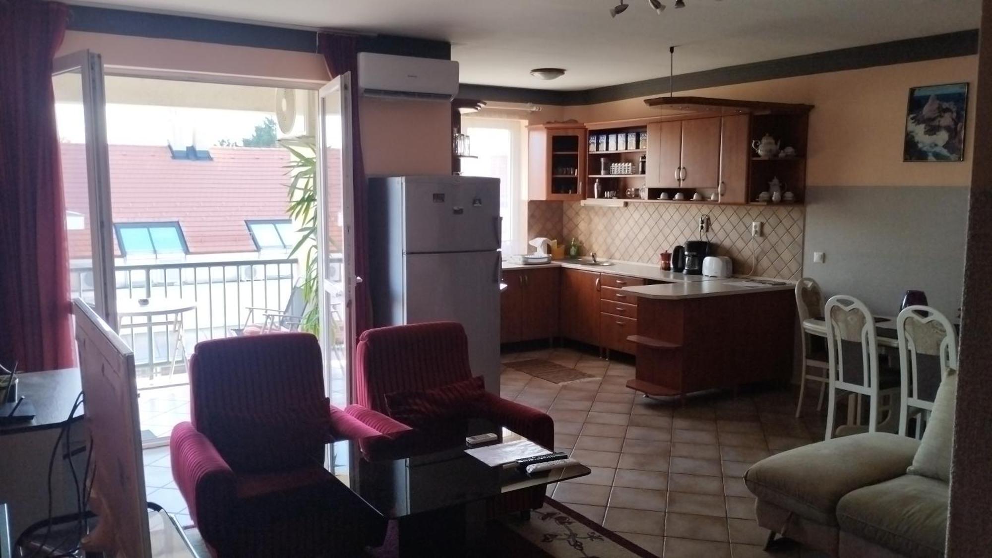 Tommy Apartman Hajduszoboszlo Exterior foto