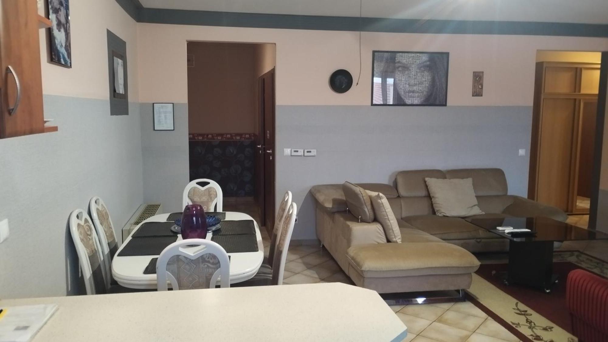 Tommy Apartman Hajduszoboszlo Exterior foto