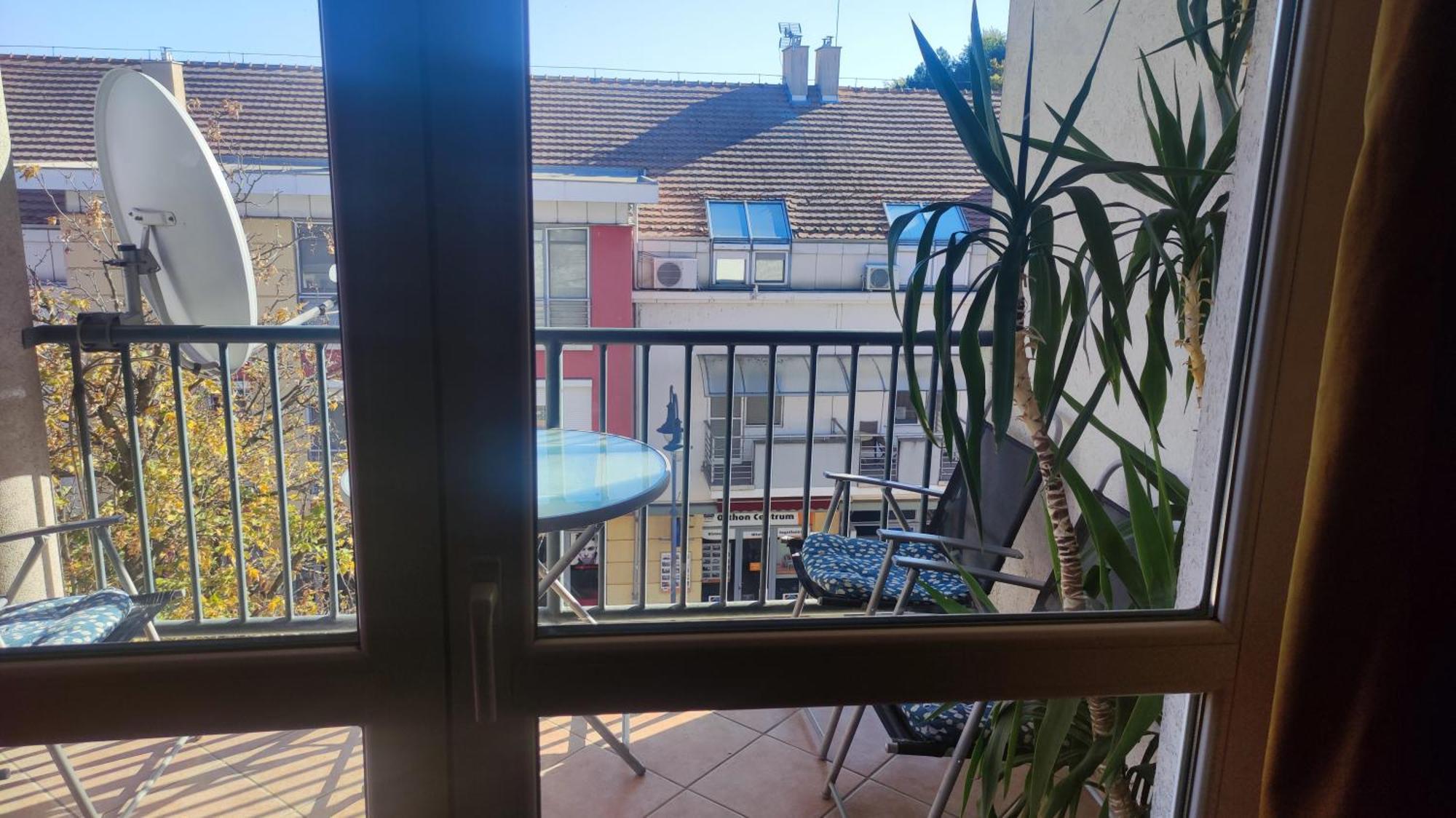 Tommy Apartman Hajduszoboszlo Exterior foto