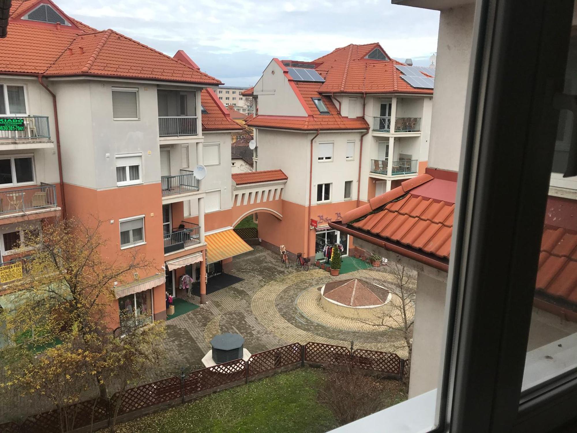 Tommy Apartman Hajduszoboszlo Exterior foto