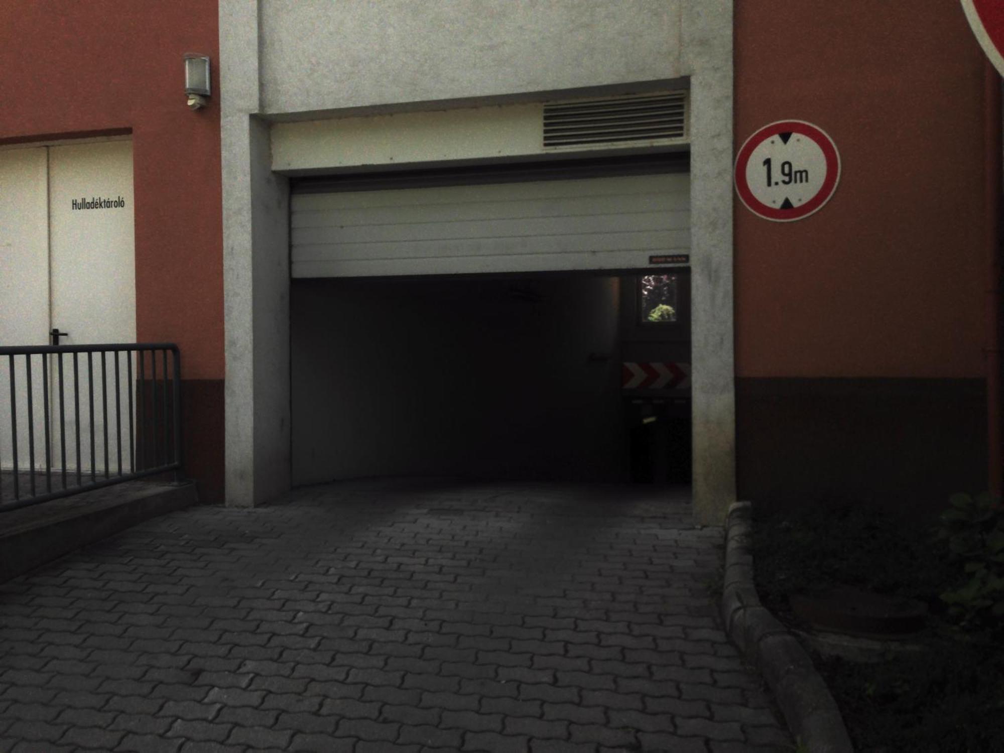 Tommy Apartman Hajduszoboszlo Exterior foto