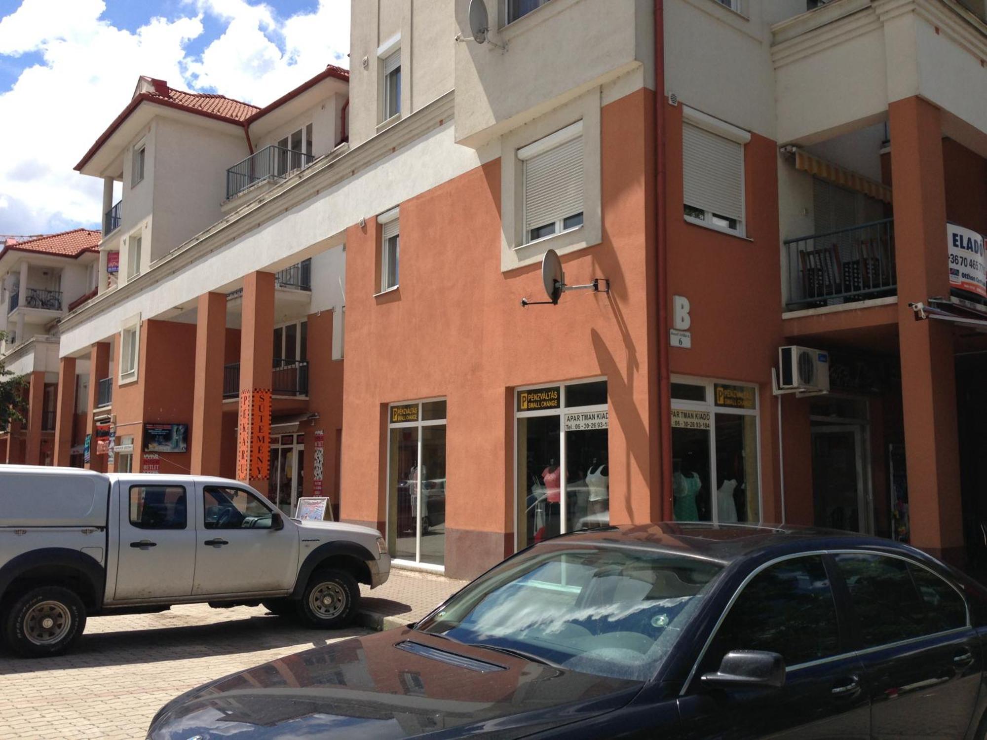 Tommy Apartman Hajduszoboszlo Exterior foto